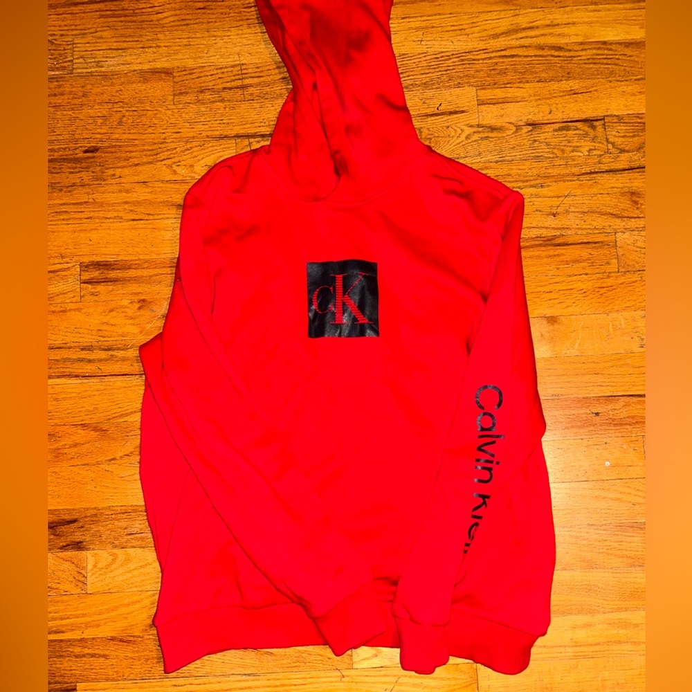 Men’s size Large Calvin Klein Hoodie in the color red